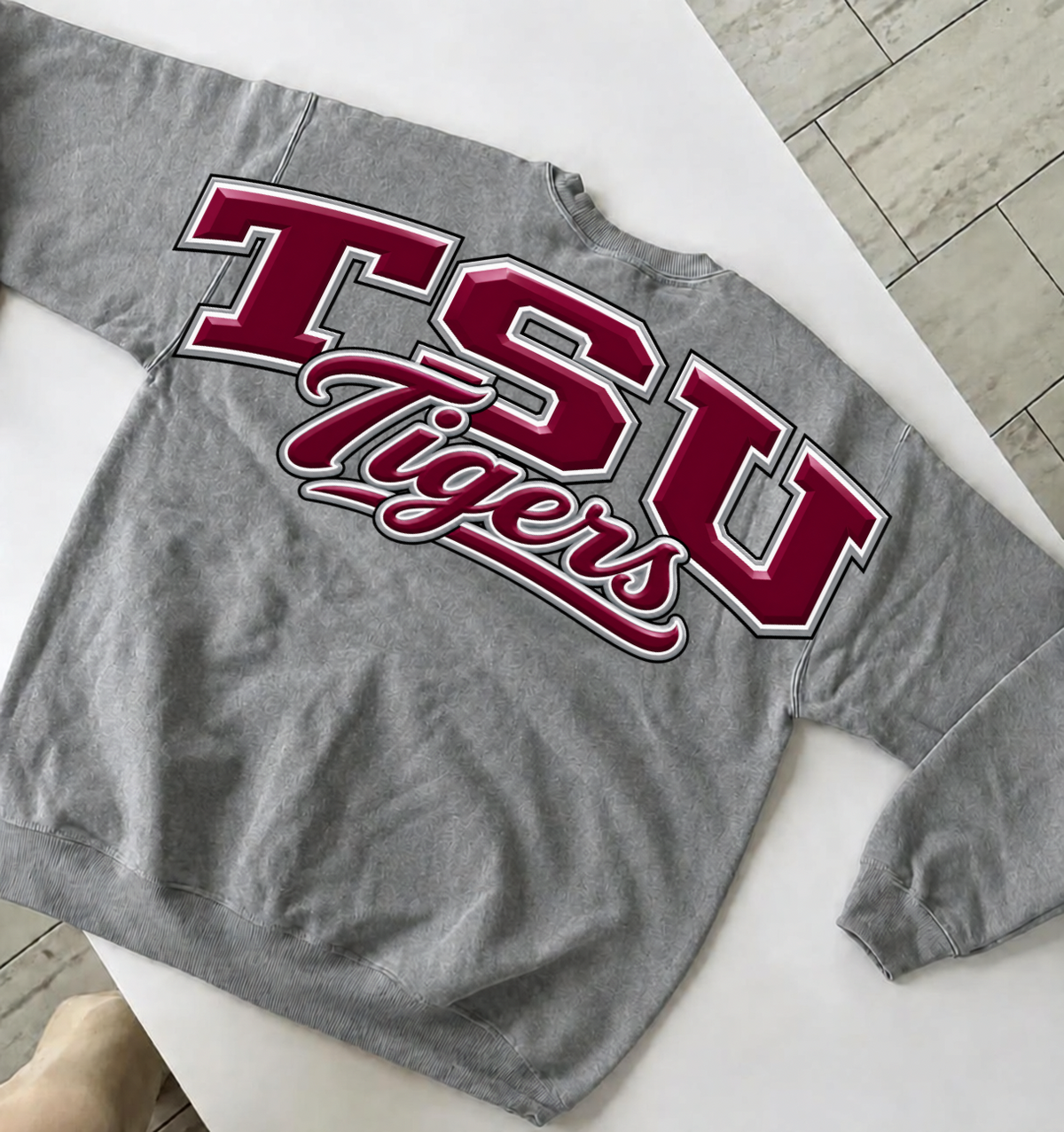 Oversized Back Lettering Tee